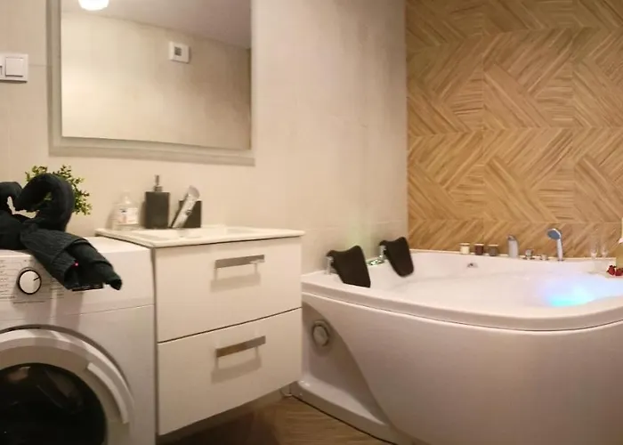 Z Sauna I Jacuzzi 公寓